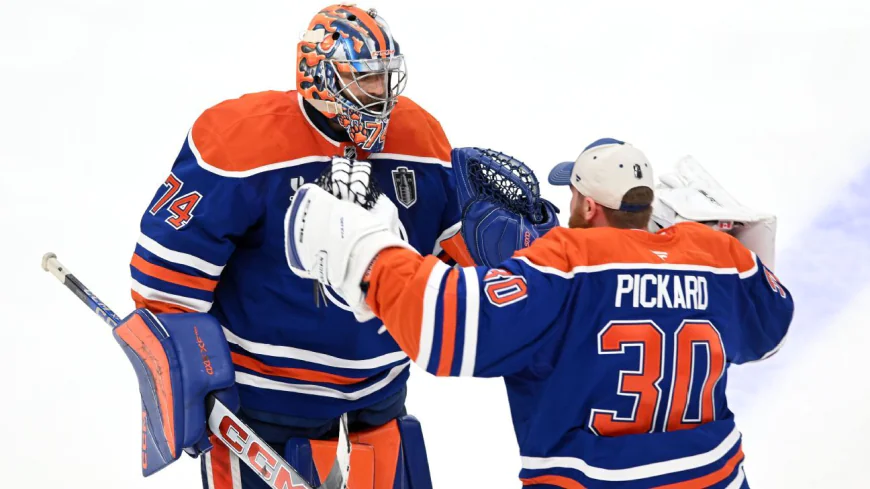 Oilers' coach not yet naming goalie for pivotal G6