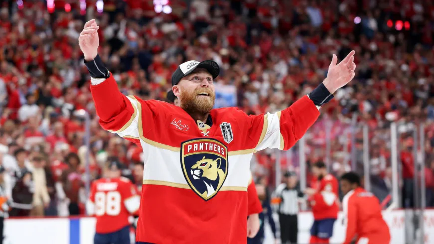 Bennett wins Conn Smythe after NHL-high 15 goals