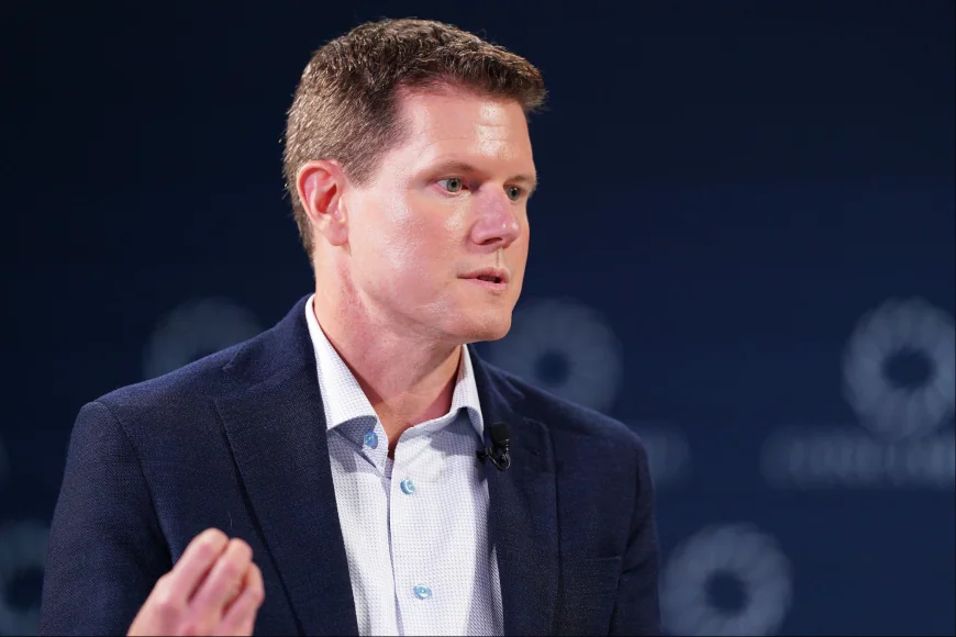 Amazon Whole Foods Boss Says Internal Bureaucracy Is 'Ridiculous' and Wasting Company Time in a Leaked Meeting