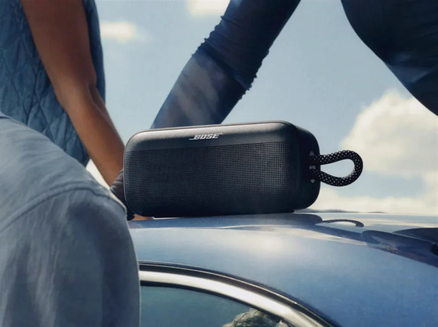 Bose’s New SoundLink Plus Speaker Is Built for Summer