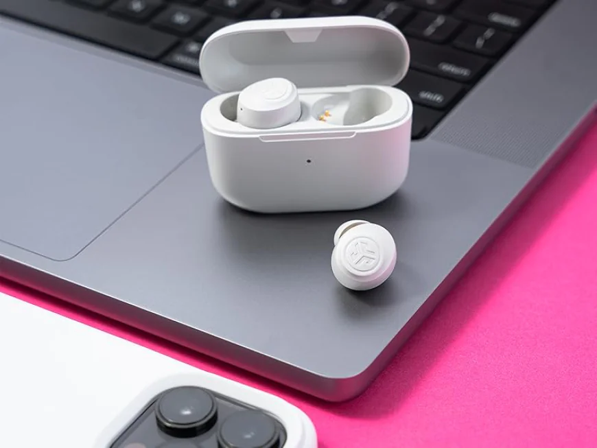 These $27 JLab Earbuds Punch Above Their Price Point When It Comes to Battery Life and Comfort