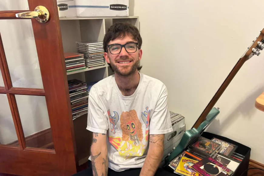 As Gen Z Embraces Physical Media, This Entrepreneur Launched a New CD Music Service: 'I'm Packaging All These Orders Nonstop'