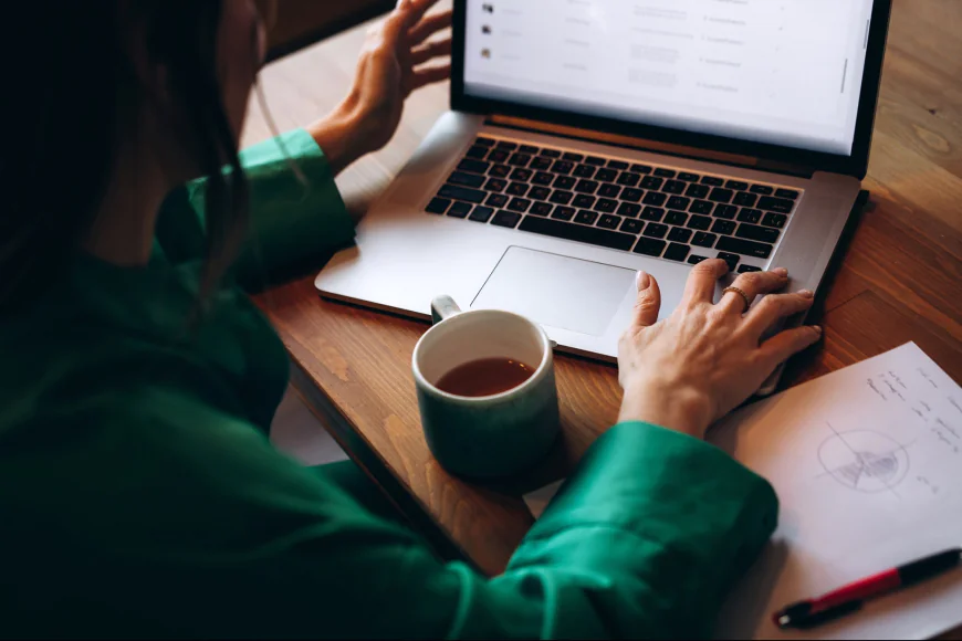 LoopCV Applies to the Perfect Jobs for You Every Day — and It's Now Less Than $30