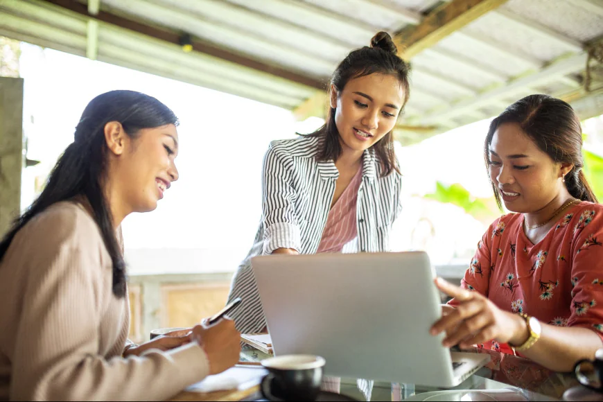 Young People Are Achieving 5-Figure Incomes Without a 9-5 Job. Here's How — Plus the Critical Skills They Say School Doesn't Teach Them.