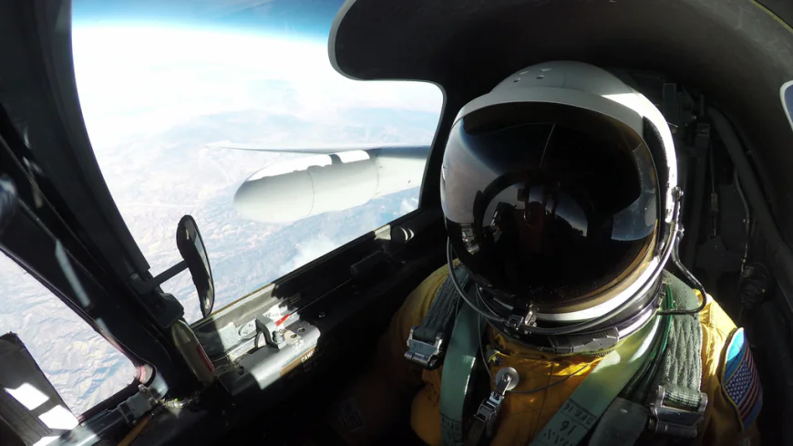 Meet Mineral Mappers Flying NASA Tech Out West