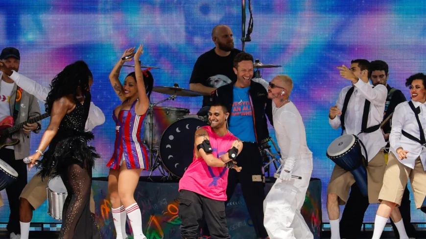 Watch Coldplay Surprise Perform ‘A Sky Full of Stars’ at FIFA World Cup Halftime Show