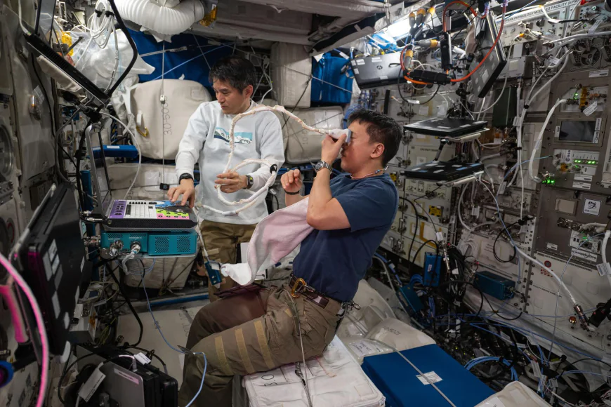 NASA-Derived Textiles are Touring France by Bike