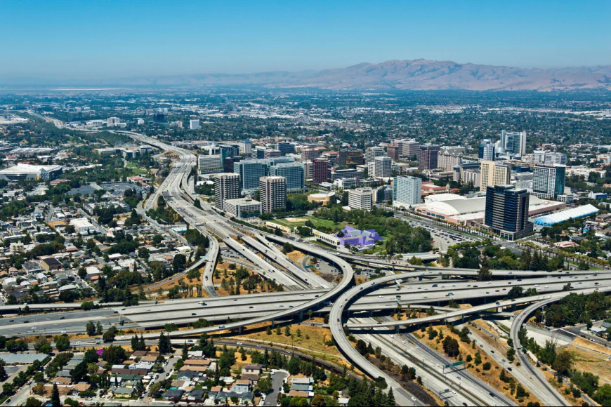4 Emerging Tech Hubs That Are Challenging Silicon Valley's Dominance