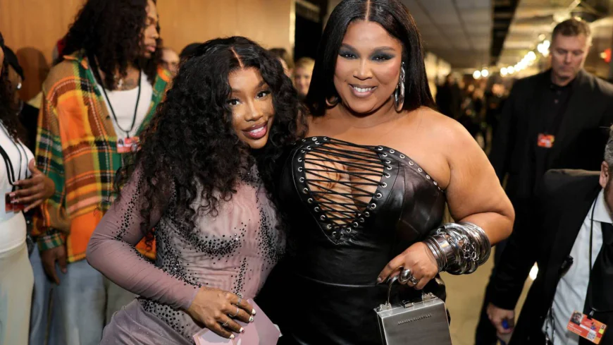 Lizzo Gives SZA Her ‘Public Flowers’: ‘The Light Always Shines on You’