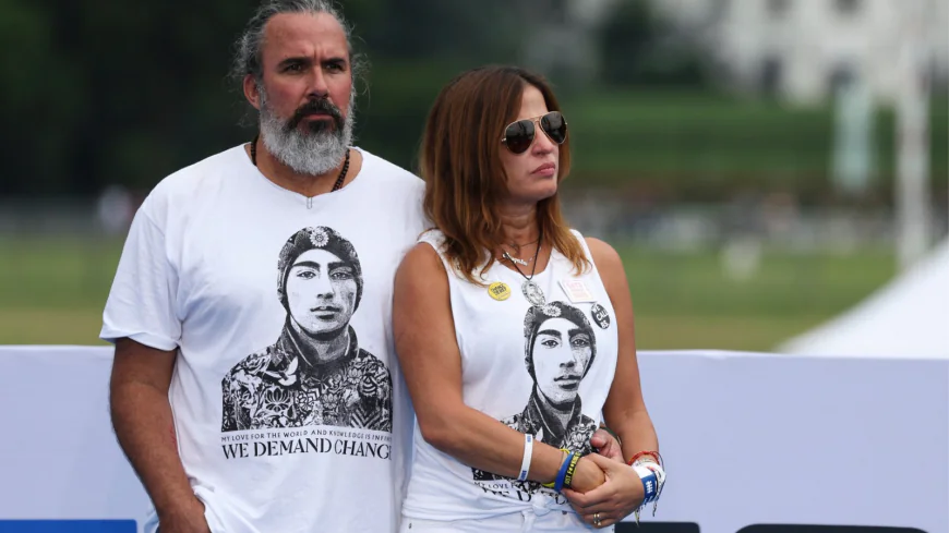 Jim Acosta Just Interviewed an AI Version of a Parkland Victim