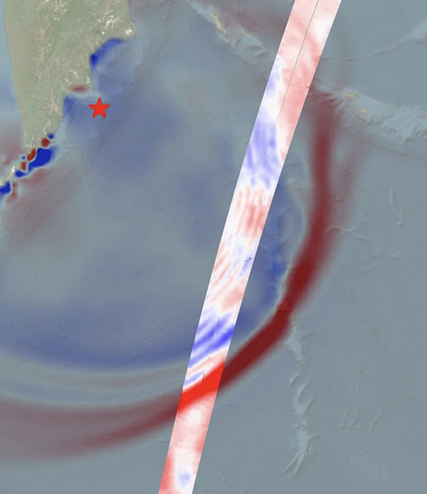 US-French SWOT Satellite Measures Tsunami After Massive Quake