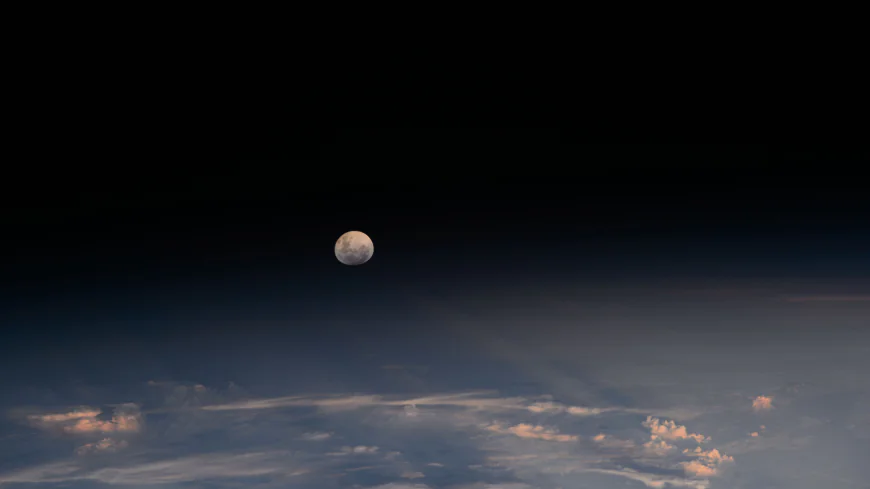 Moonlight and Our Atmosphere